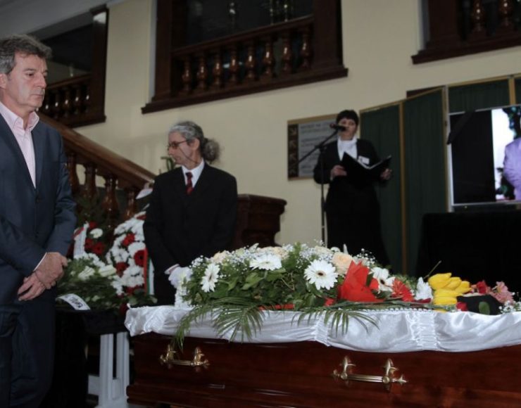снимка на погребален ритуал на погребална агенция Харон