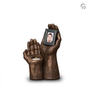 урна на погребална агенция Харон